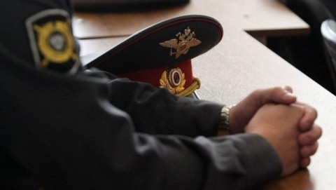 Сотрудники полиции в г. Звенигород задержали подозреваемую в краже кольца с бриллиантом